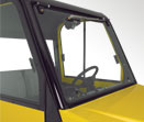 haulster_features_windshield